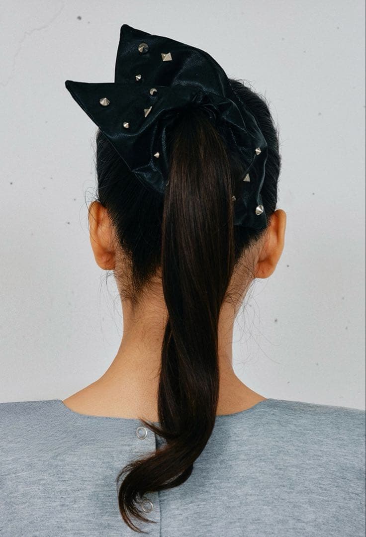 heyep フェイクレザーシュシュ 楽天市場】heyep(ヘイップ)/Cat Charm Faux Leather Scrunchie