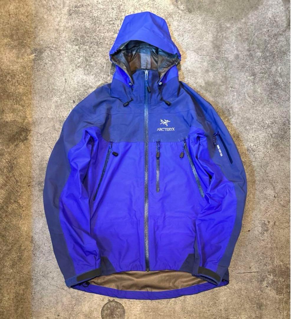 エ*ル様 3zip ARC'TERYX Theta AR TOO BLUE アー - メルカリ