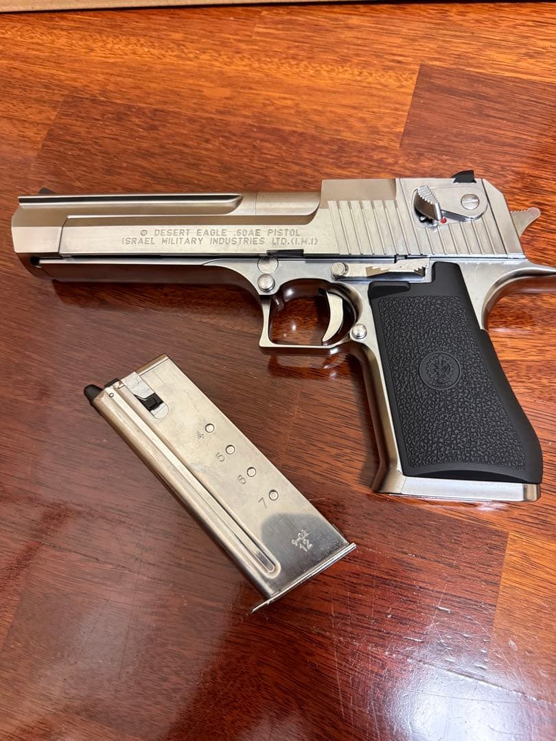 東京マルイ　デザートイーグル　ステンレスモデル