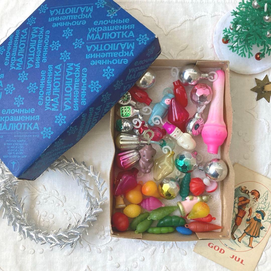 【B】クリスマスアンティーク　ミニチュアガラスオーナメント等箱入り43個セット！