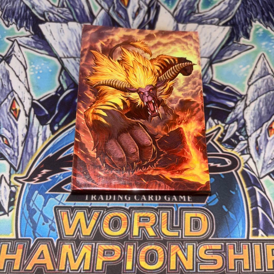 ラージャン モンハン モンスターハンター スリーブ キャラスリ イーカプコン |カプコンフィギュアビルダー クリエイターズモデル 金