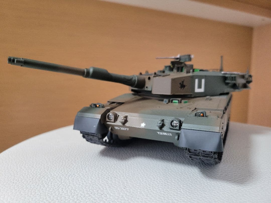 タミヤ　陸上自衛隊　９０式戦車