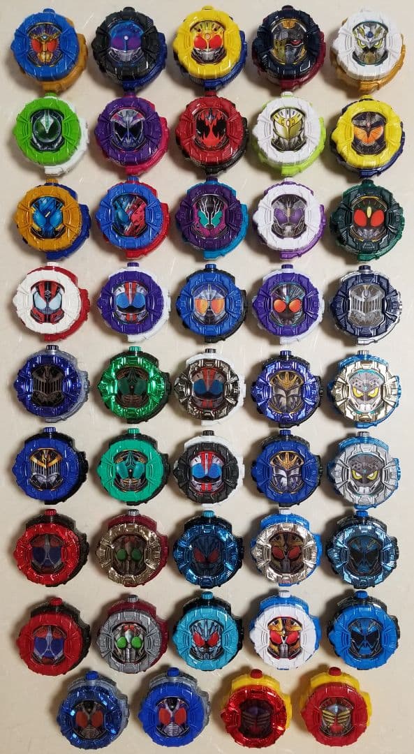 ライドウォッチ プレミアムバンダイ限定キラキラメッキ ガシャポン 食