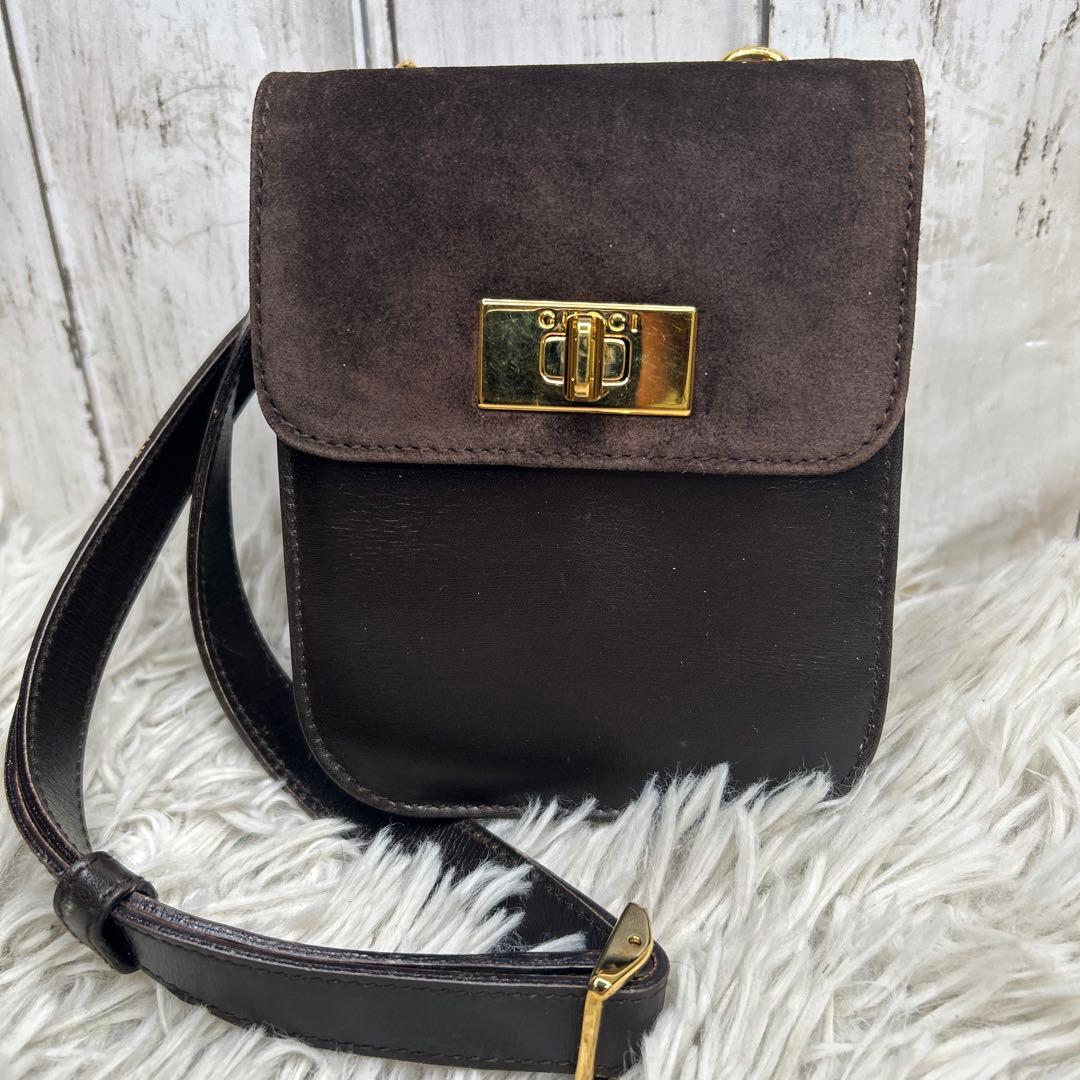 GUCCI ターンロック ウエストポーチ ウエストバッグ レザー スエード GUCCI】グッチ ヴィンテージロゴ ウエストポーチ 530412 ウエスト