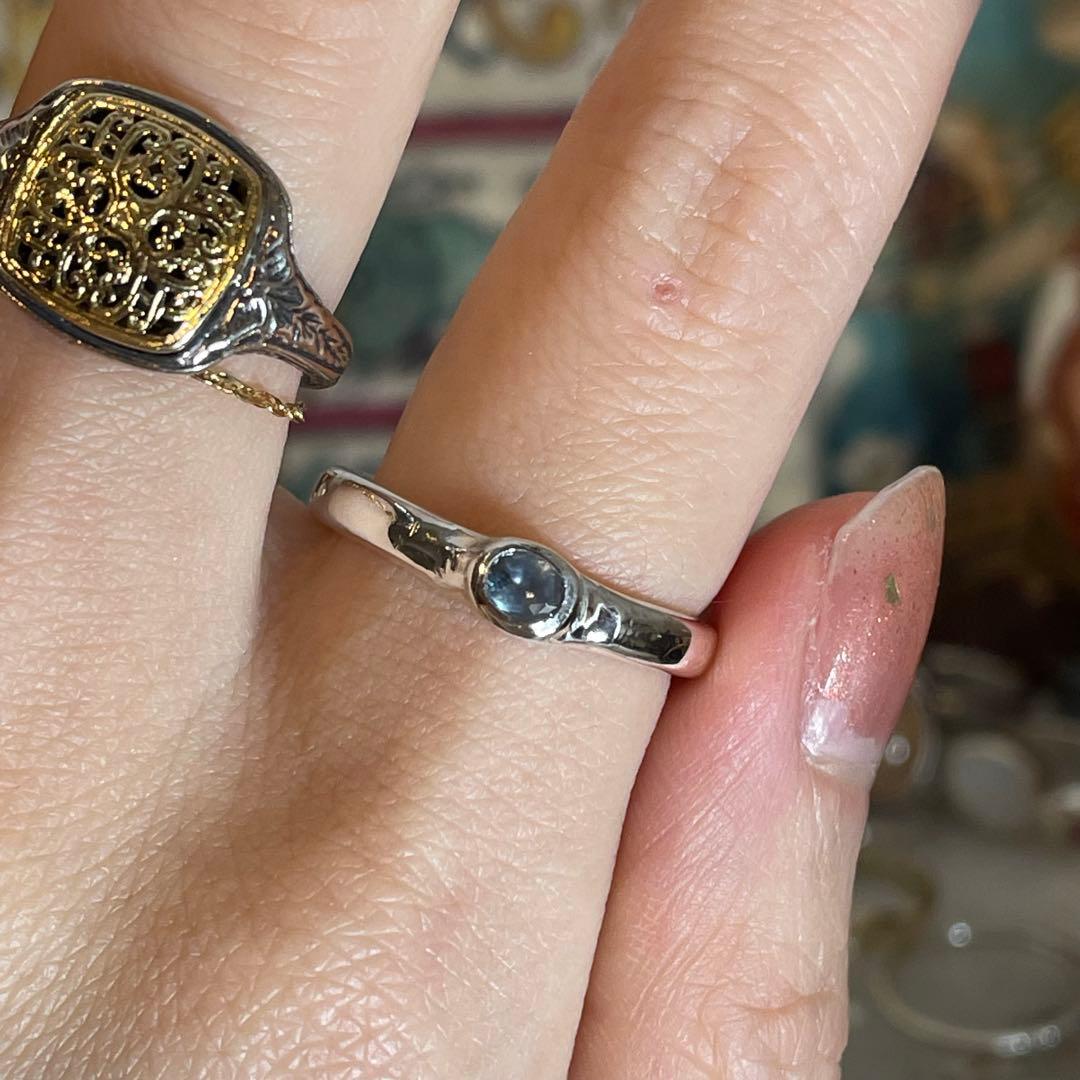 ハンドメイド　シルバー925 シルバーリング　虹入りサファイア