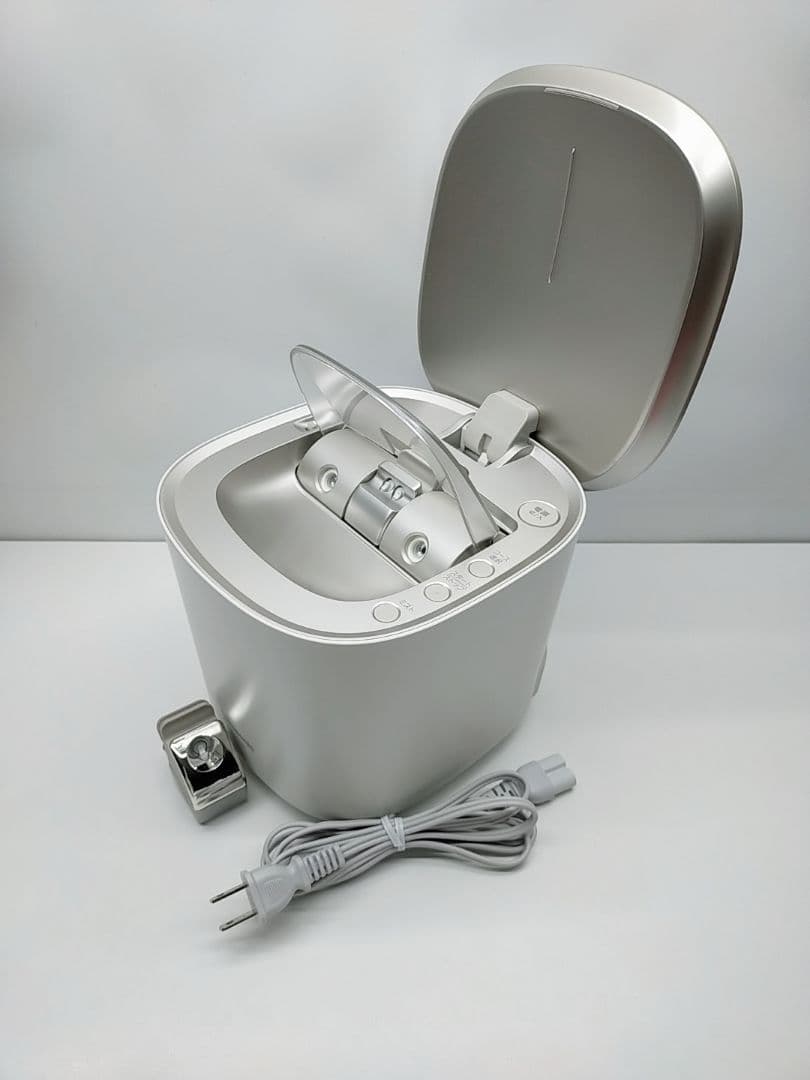 《ほぼ未使用 Panasonic ナノケア スチーマー EH-SA0B