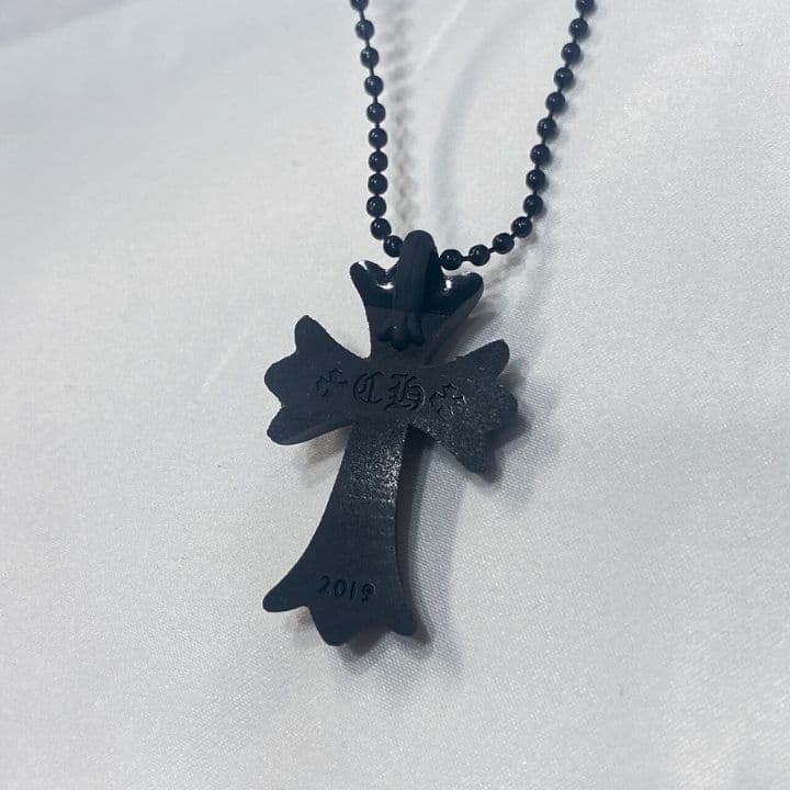 ラバー クロスネックレス ブラック シリコン 十字架 ロングネックレス
