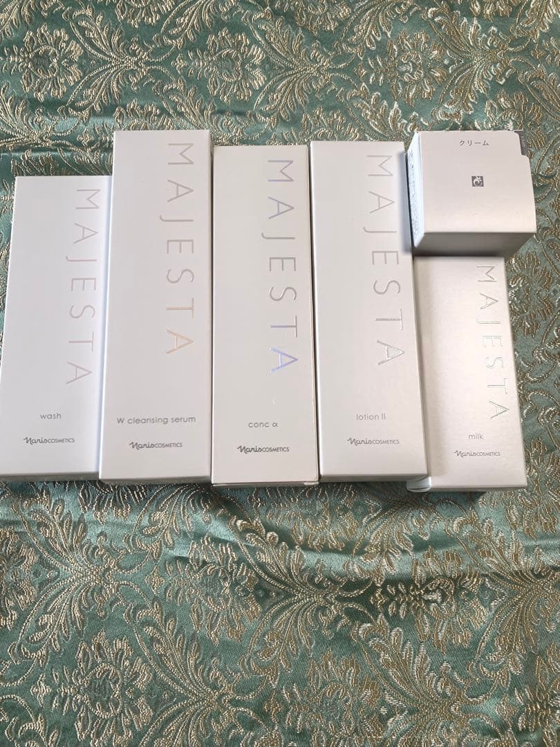 ナリス　MAJESTA スキンケアセット