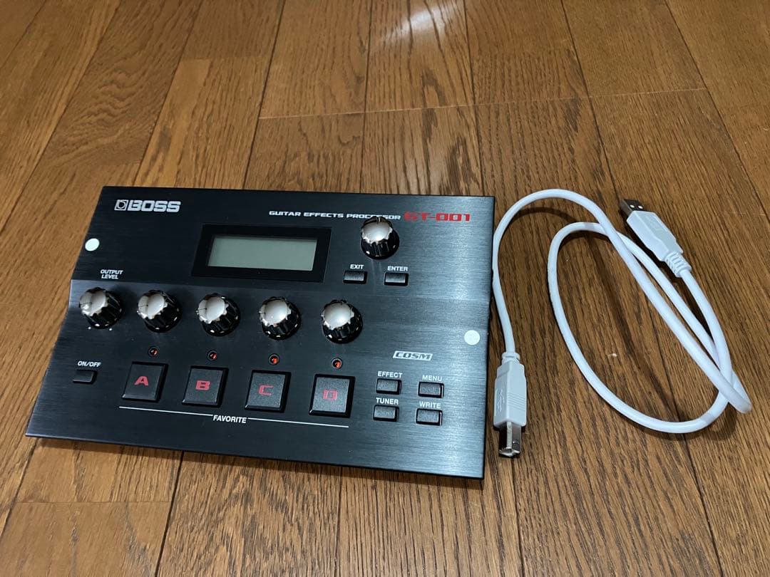 BOSS GT-001 ギターエフェクター