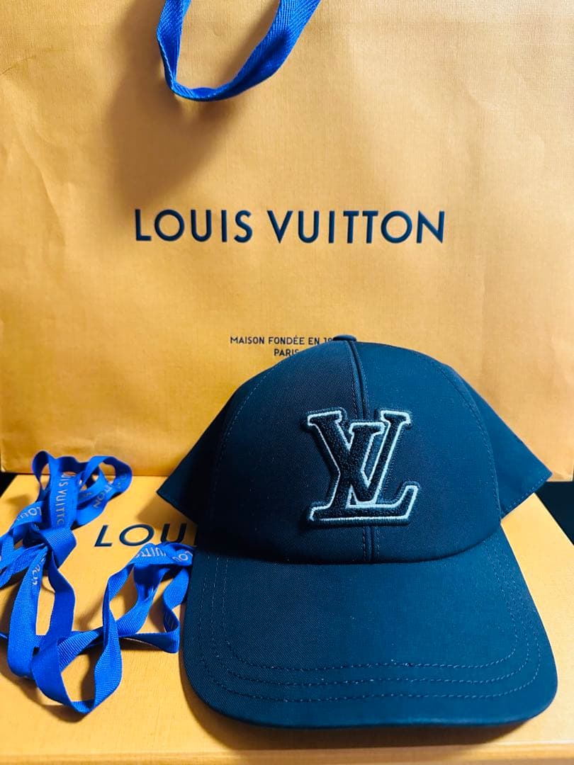 Louis Vuitton キャップ・LV シグネチャー