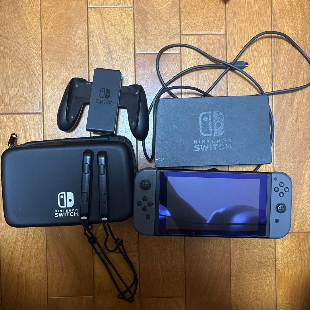 Nintendo Switch 本体 グレー 付属品あり　動作確認済み　動作良好