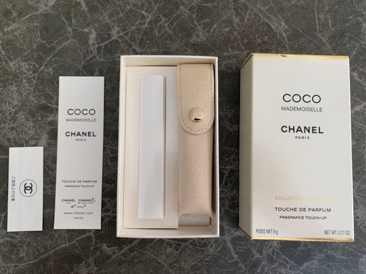 ココマドモアゼル トゥッシュドゥパルファム