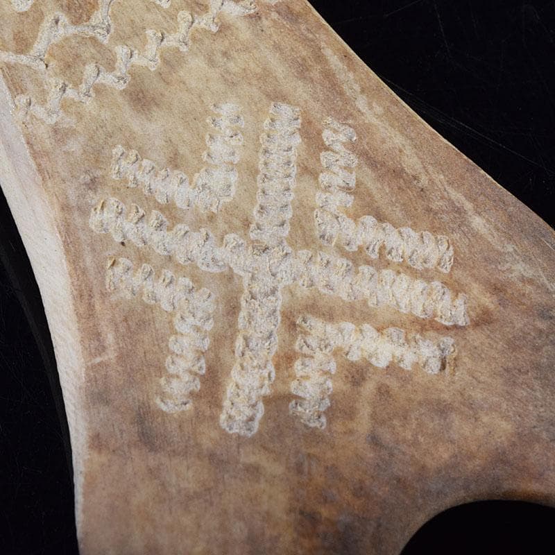 北欧伝統工芸 トナカイ鹿角 ペーパーナイフ V 9292 - メルカリ