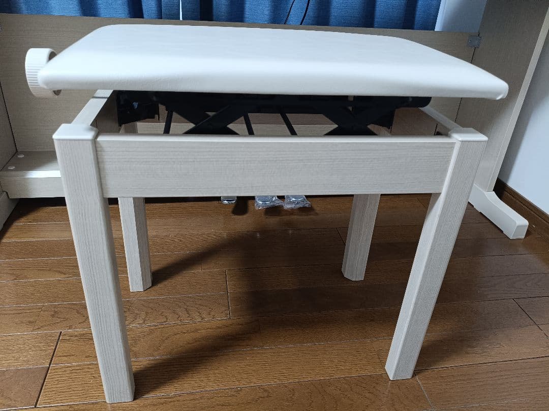 ホタル様専用】YDP-165WA 電子ピアノARIUS アリウス専用椅子 - メルカリ