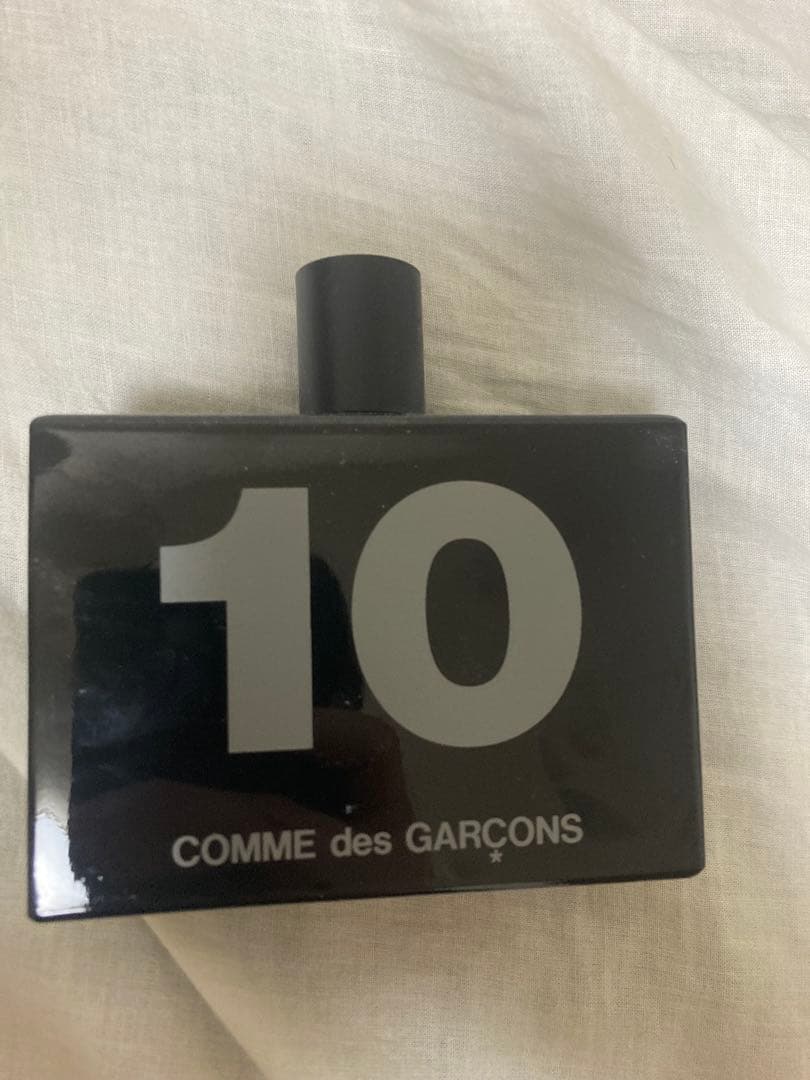 COMME des GARÇONS 香水 10