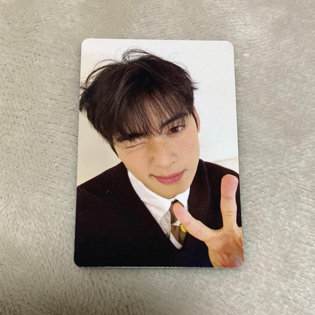 ASTRO トレカ チャウヌ シーグリ - メルカリ