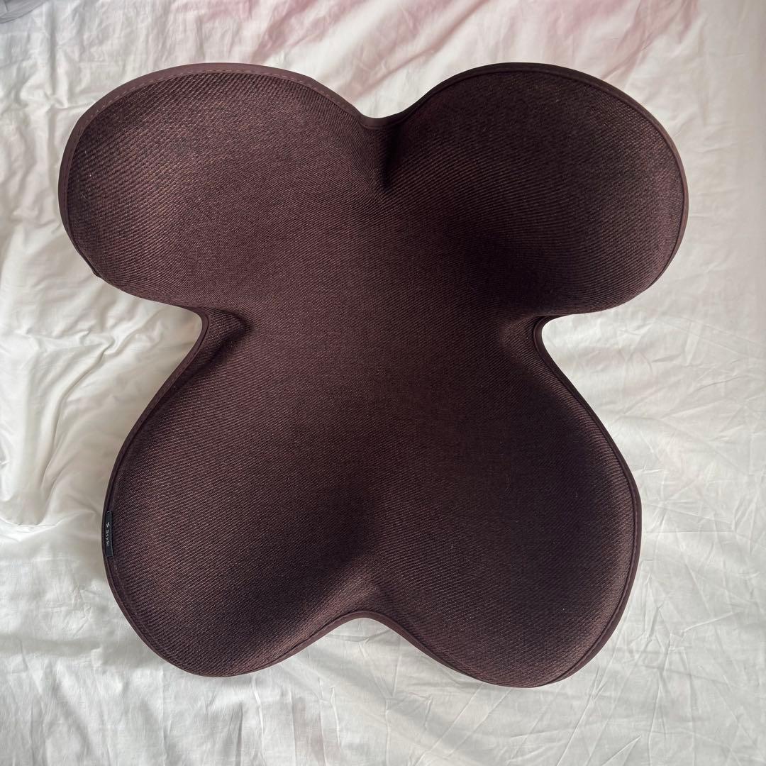 【美品】Style Standard MTG 骨盤 補正 椅子 クッション