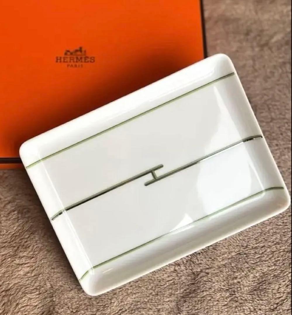 HERMÈS リズム スクエアプレート ホワイト×グリーン エルメス食器