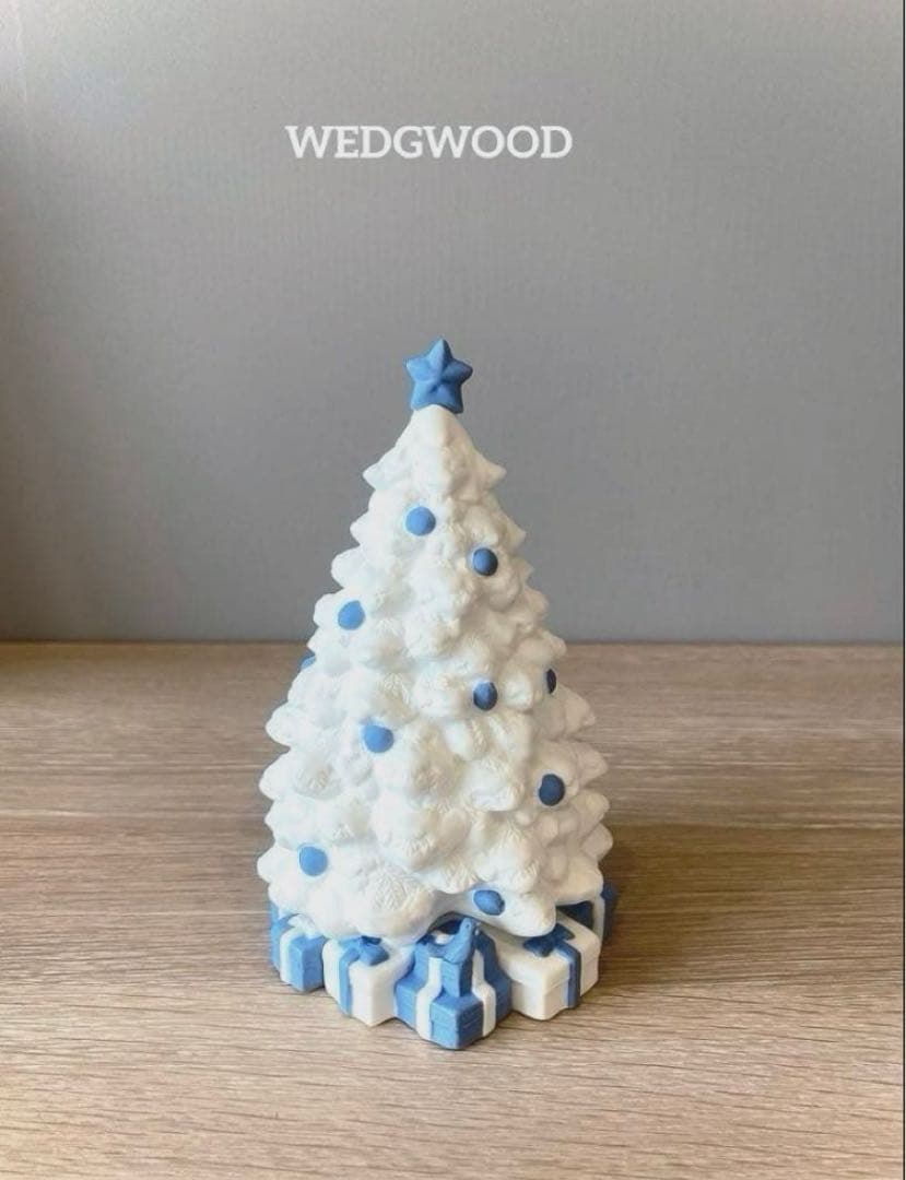 　ウェッジウッド　クリスマス スタンディングツリー　専用箱付