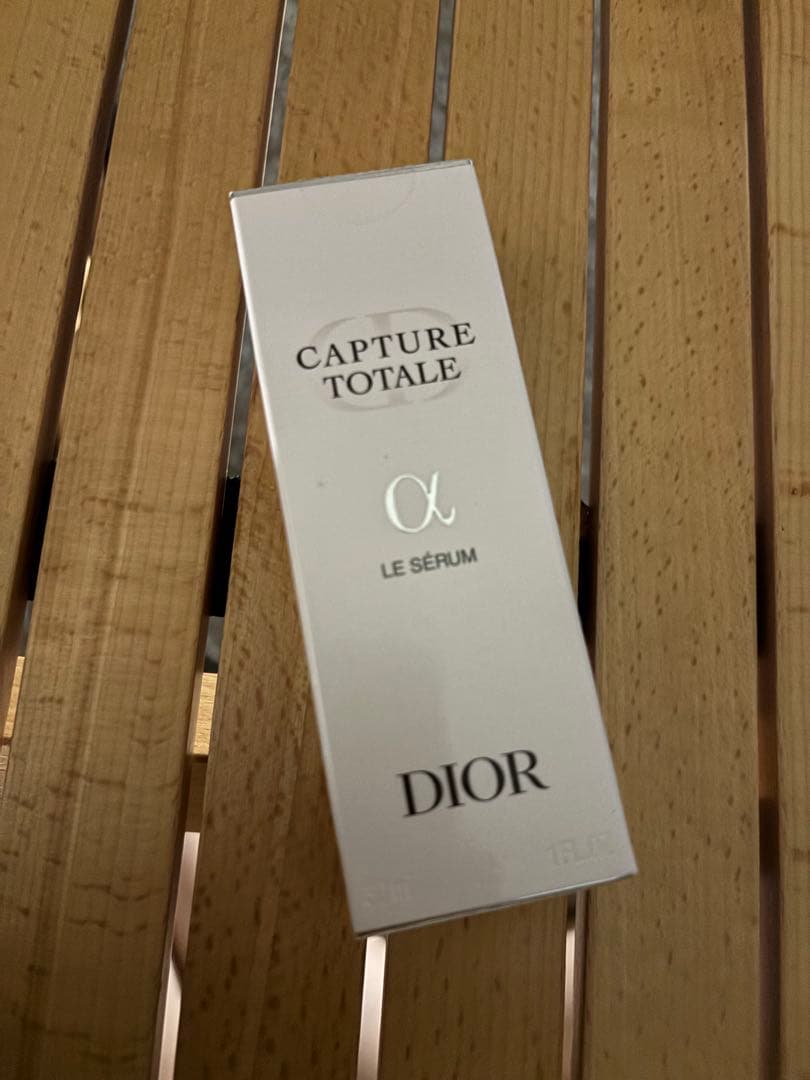 Dior カプチュールトータルルセラム 美容液