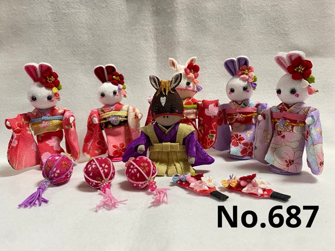 み*す様 ちりめん細工パーツ　正月飾りパーツ　No.687 楽天市場】お正月飾りパーツ ちりめん細工 鏡餅（平面） : てづくり