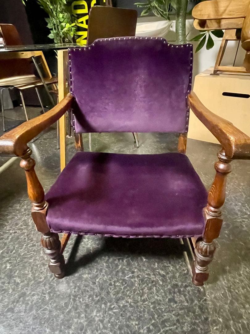 アンティーク チェアー パープル生地 彫刻 英国？ ヴィンテージ 家具 椅子