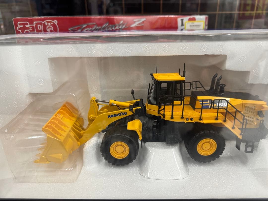 コマツ WA100-6 ミニチュア重機 1/50