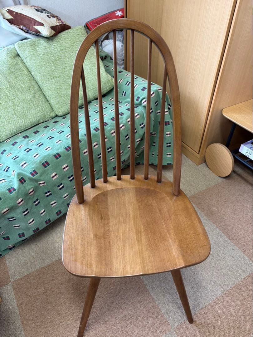 飛騨産業　キツツキマーク　ダイニングチェア