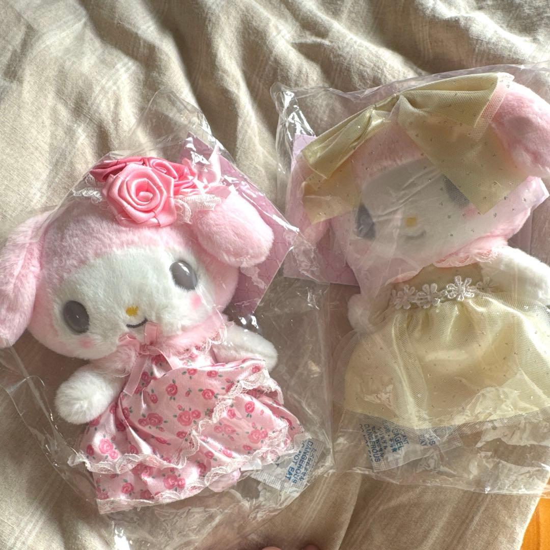 レディマイメロディ　マイメロ　マスコットホルダー　サンリオ　ドレス　マスコット