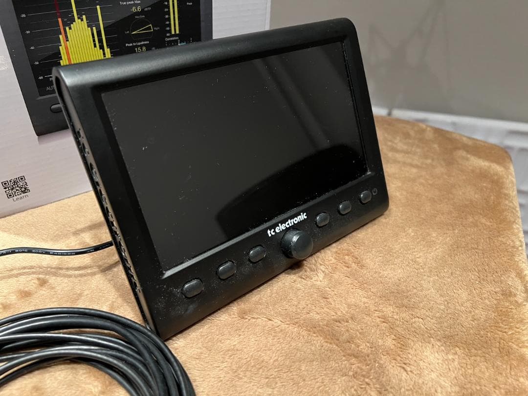 tc electronic Clarity M Stereo 本体