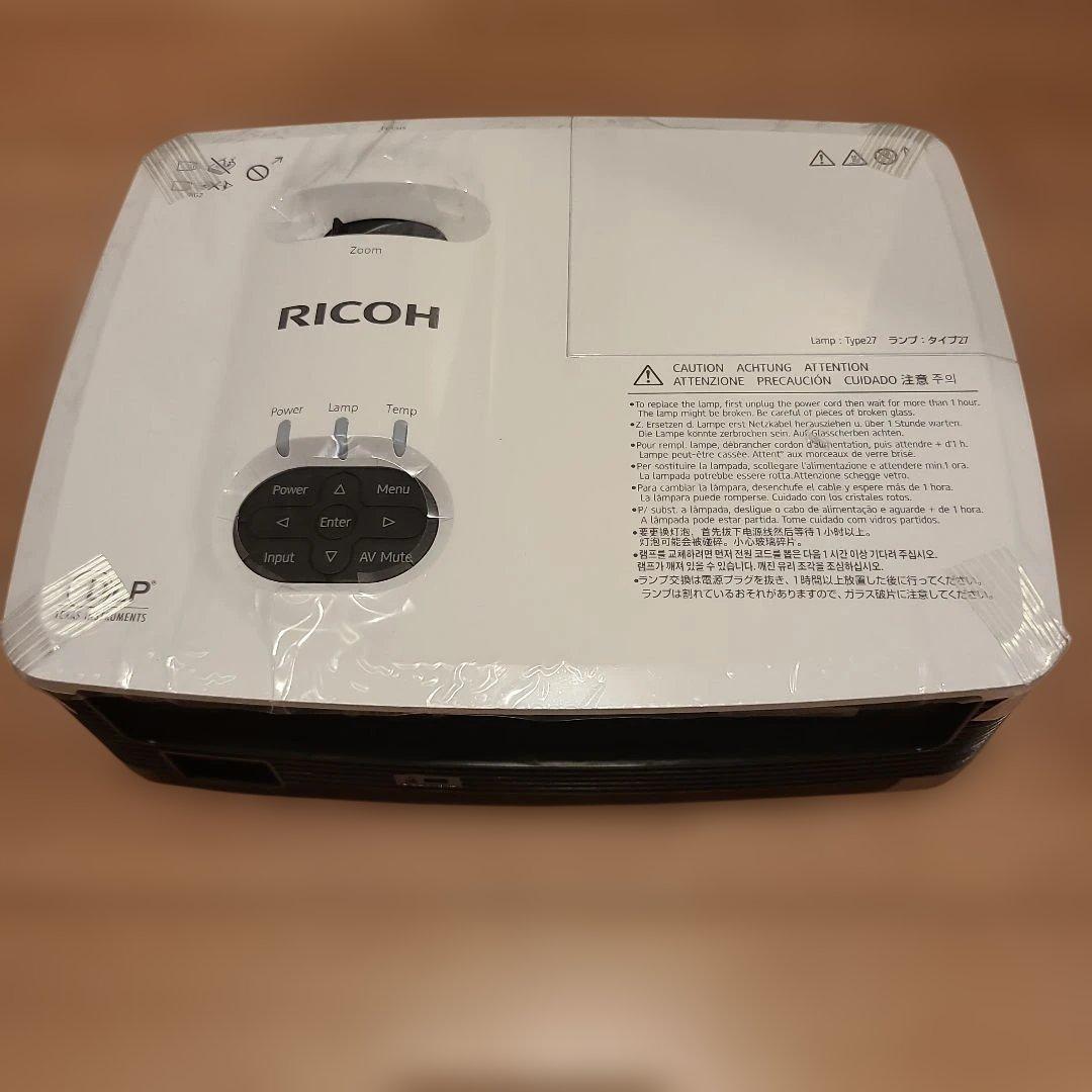 ✨新品未使用✨RICOH PJWX2440 プロジェクター ケース付き