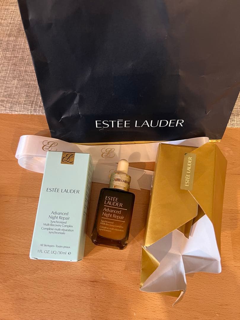 エスティ　ローダーアドバンス ナイト リペア ＳＭＲ コンプレックス 30mL