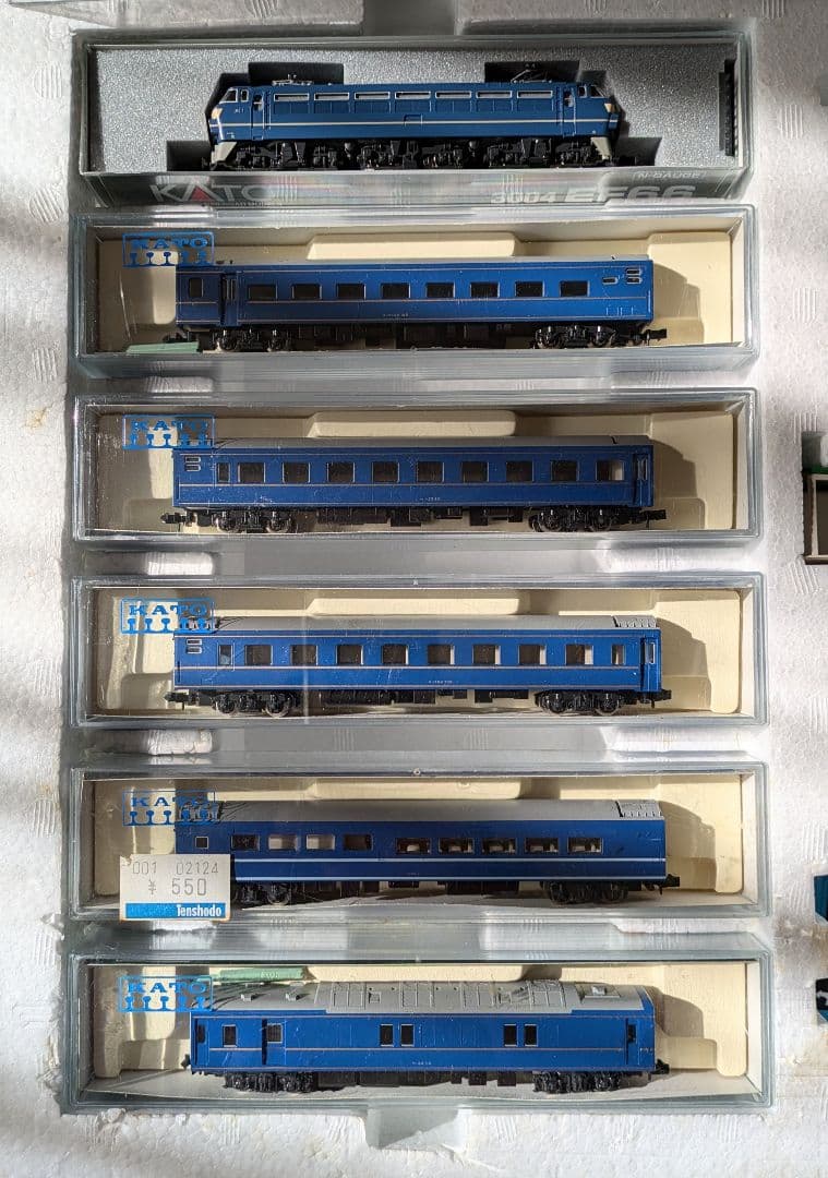 KATO Nゲージ入門セット パスポートデラックス EF-66 - メルカリ