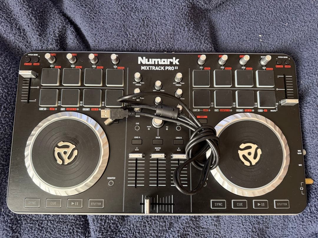 Numark Mixtrack Pro II 動作品 PCDJ ニュマーク