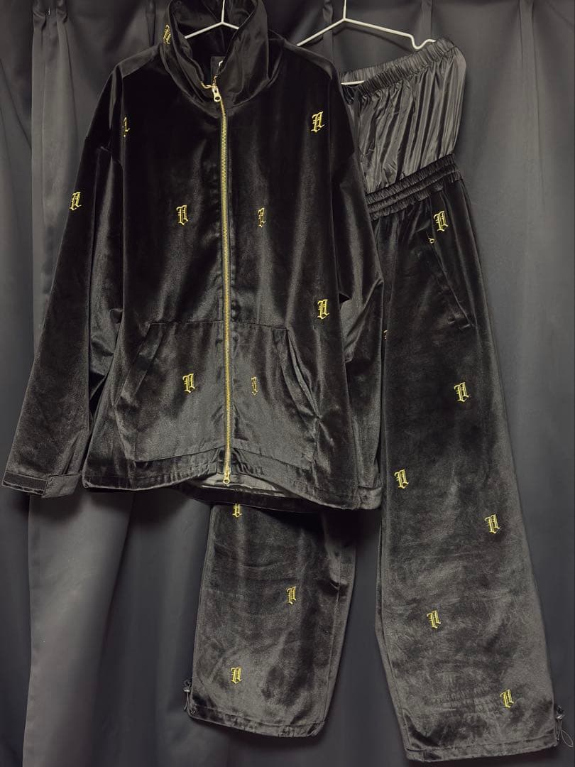 24-25Libelice ベロアウェア　上下セット