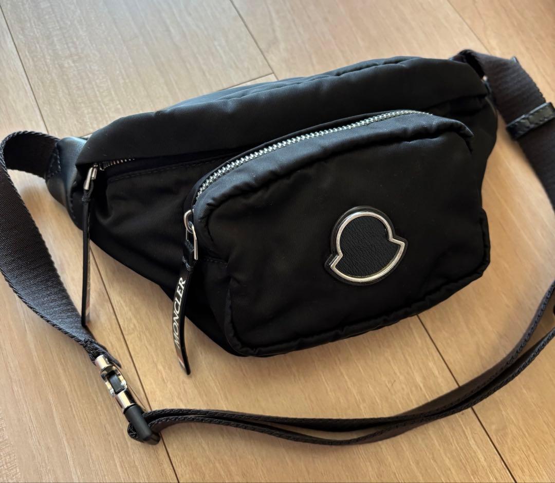 moncler モンクレール FELICIE GM ボディバッグ ブラック