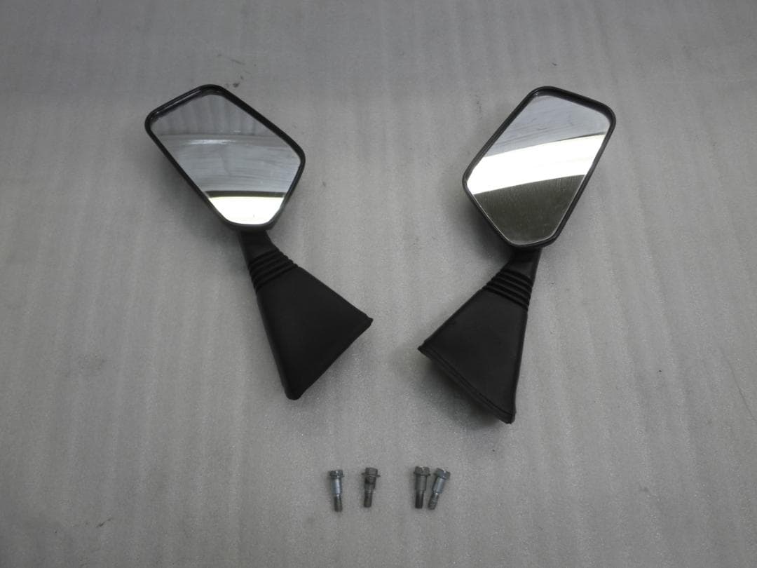 y*1様 フュージョン mf02　純正ミラー左右セット　純正ボルト付き