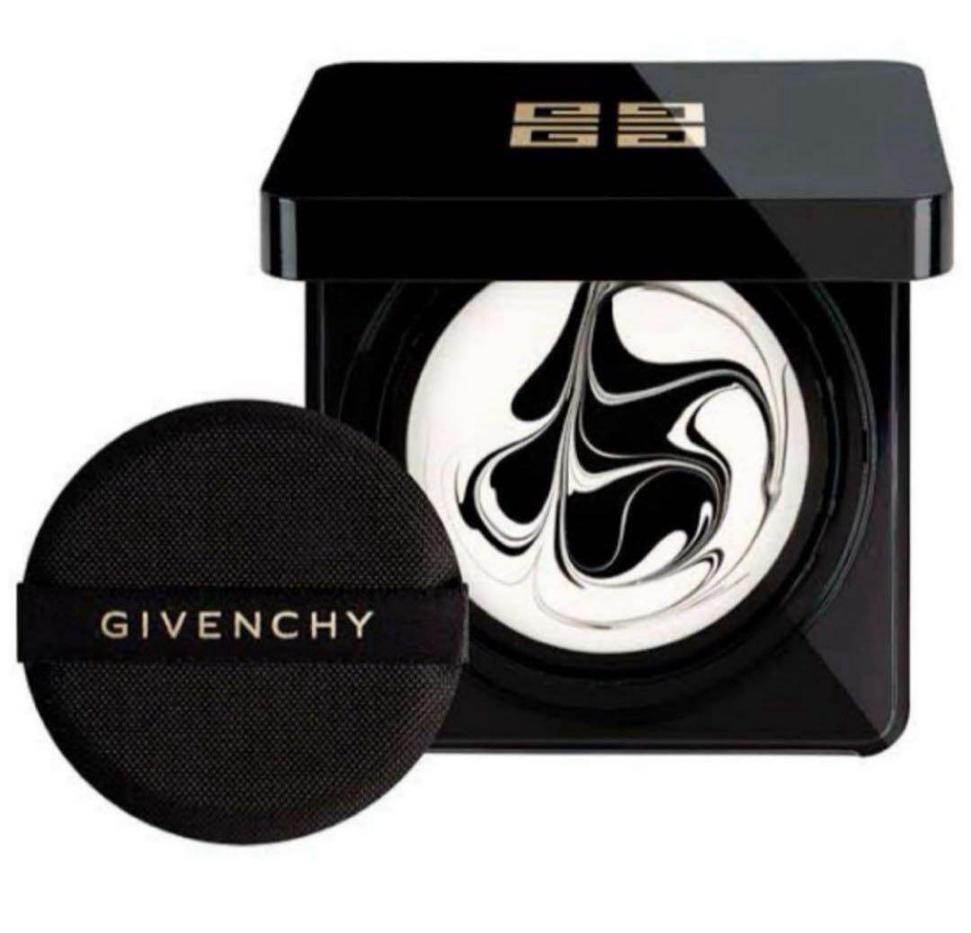 ジバンシィ ソワンノワールUVコンパクト 化粧下地