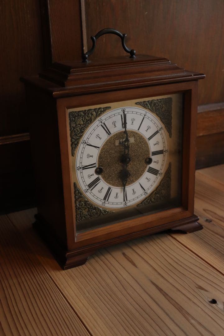 Hermle ヘルムレ 置時計 古時計  機械式 手巻き 南ドイツ ヴィンテージ 楽天市場】ヘルムレHERMLE機械式置き時計 Stratford ウォルナット
