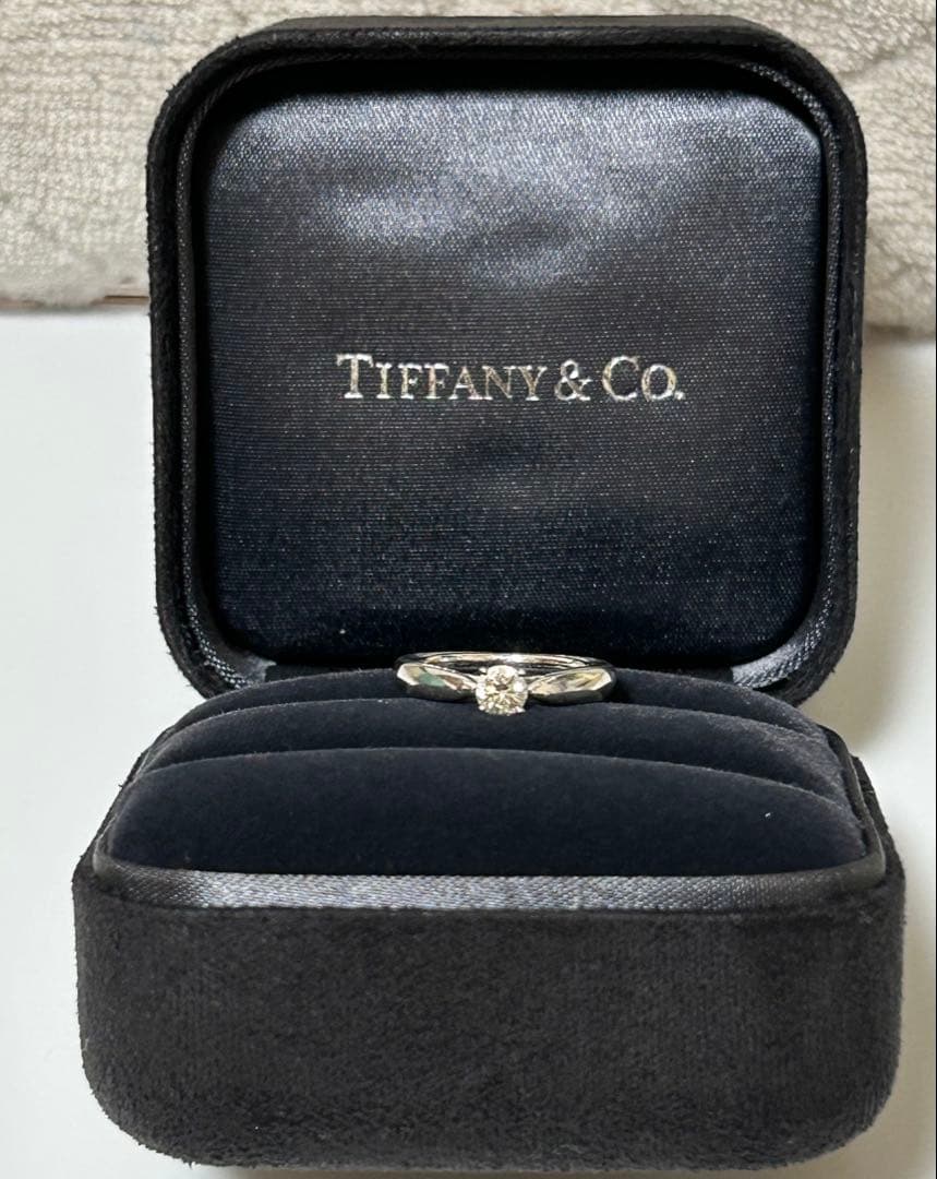 ティファニーハーモニーリング Pt950 0.22ct VS-1
