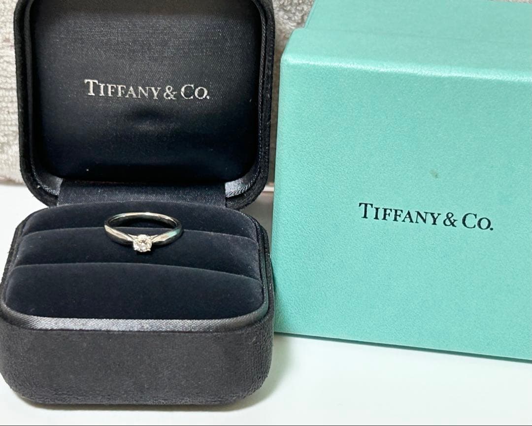 ティファニーハーモニーリング Pt950 0.22ct VS-1
