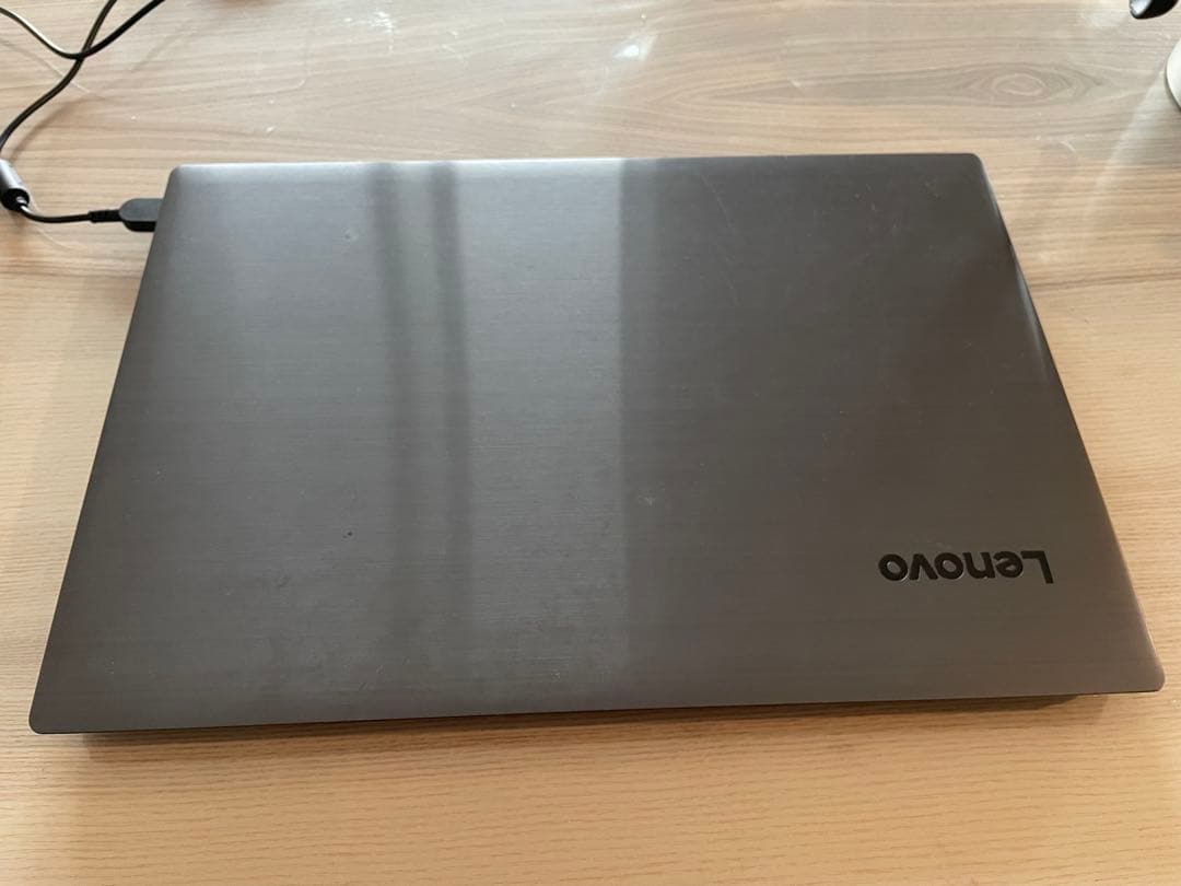 Lenovo LAPTOP-EITF47ML ノートPC