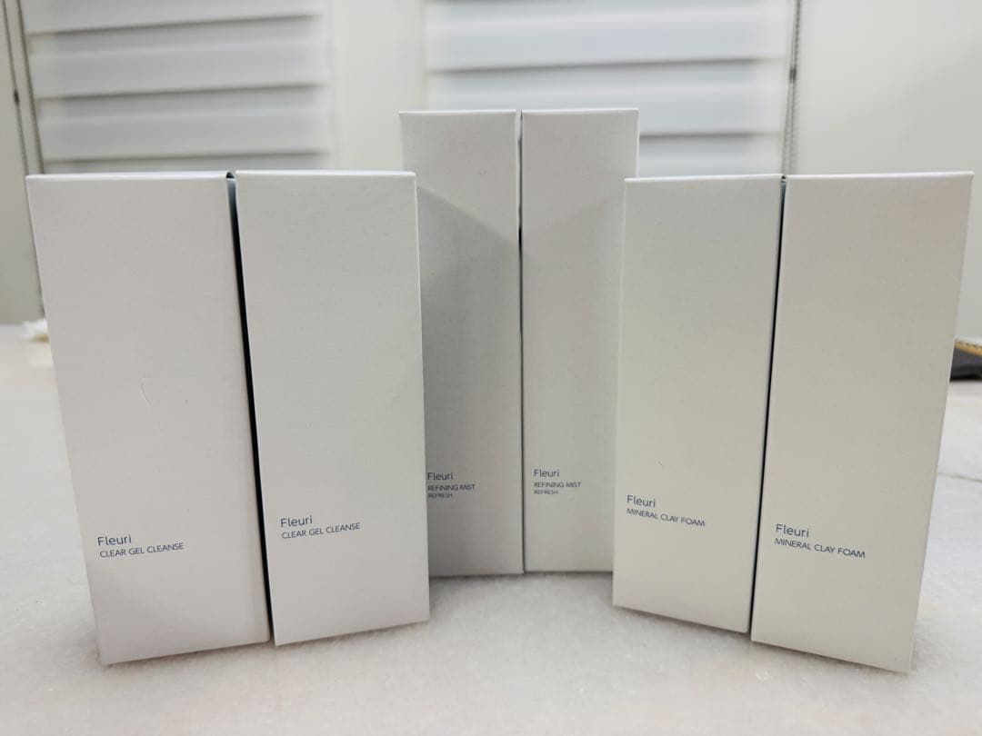 フルリ　ミネラルクレイフォーム リファイニングミスト クリアゲルクレンズ　6本