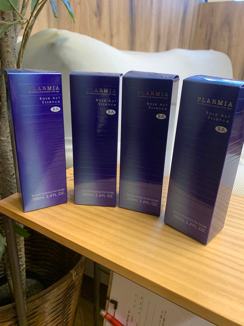 ミルボン　ベースアクトエッセンス４個