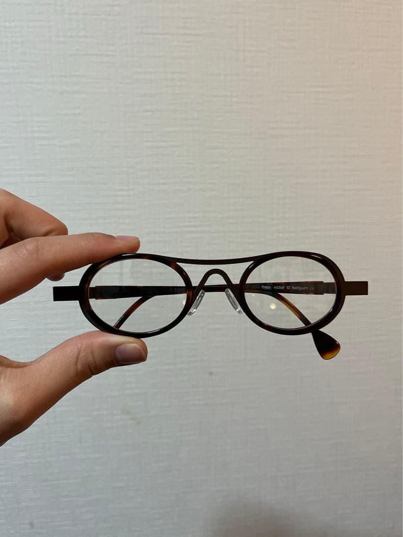 Theo victorファッション メガネ ケース付き 名作】希少！Theo mamy パープルオーバルメガネ ケース付き - メルカリ
