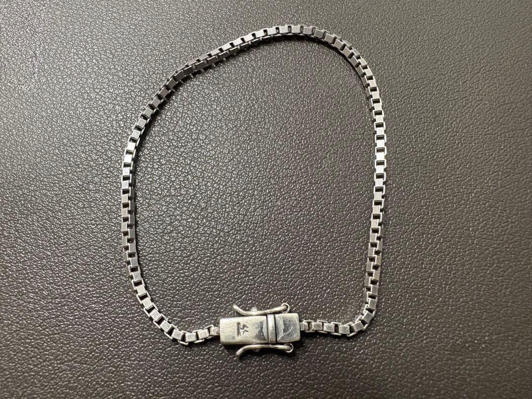 me　TOM WOOD Square Braceletシルバー TOM WOOD（トムウッド） ブレスレット Square Rope Bracelet スクエア