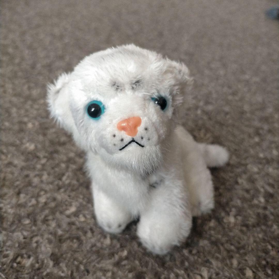 ホワイトタイガー ぬいぐるみキーホルダー 東武動物園 - メルカリ