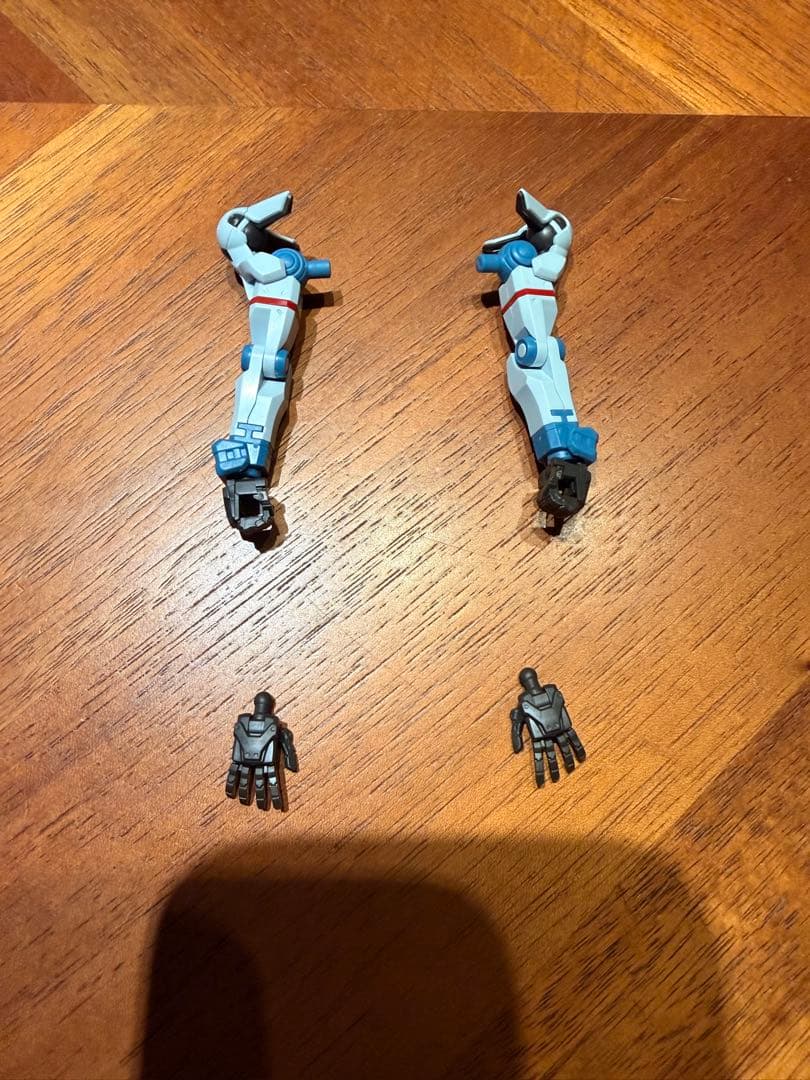 ジークアクス 腕 ガンプラ ジャンク GQUUUUUUX - メルカリ