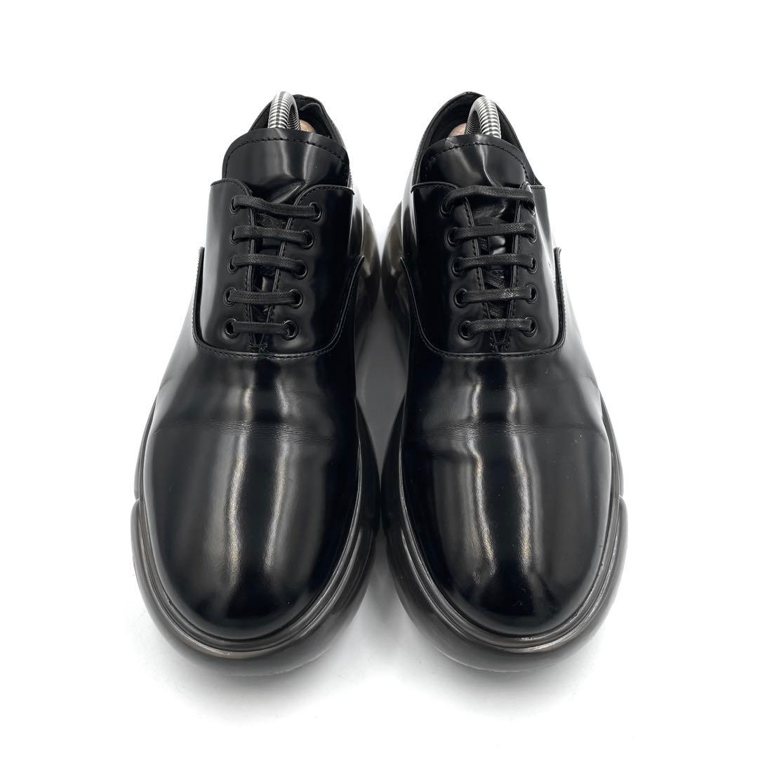 《超美品》プラダ プレーントゥ 厚底 エアーソール シューズ ブラック 黒系