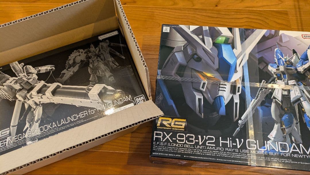 RG 1/144 Hi-νガンダム + 専用ハイパー・メガ・バズーカ　セット
